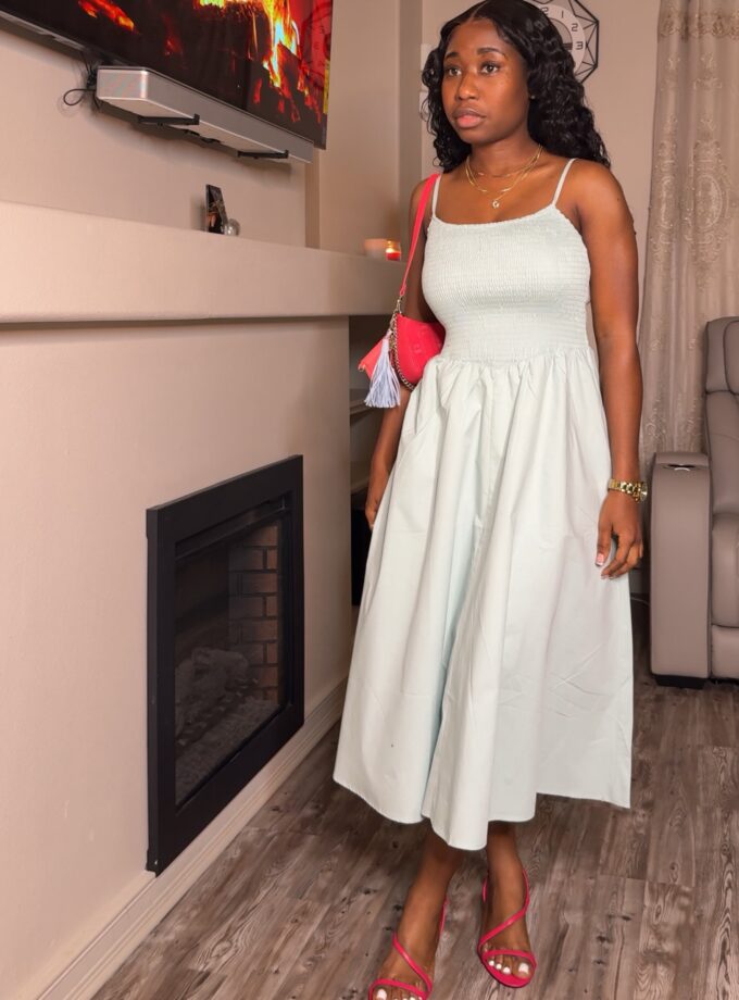 Timeless Charm Midi Dress (Mint)