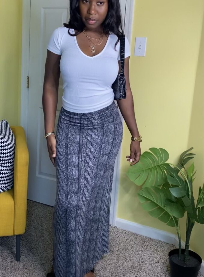 Ribbed Knit Maxi Skirt (Charcoal)