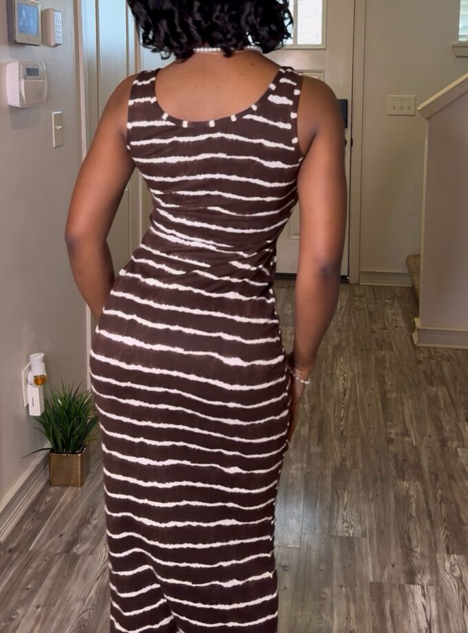 Muse Maxi Dress (Brown)
