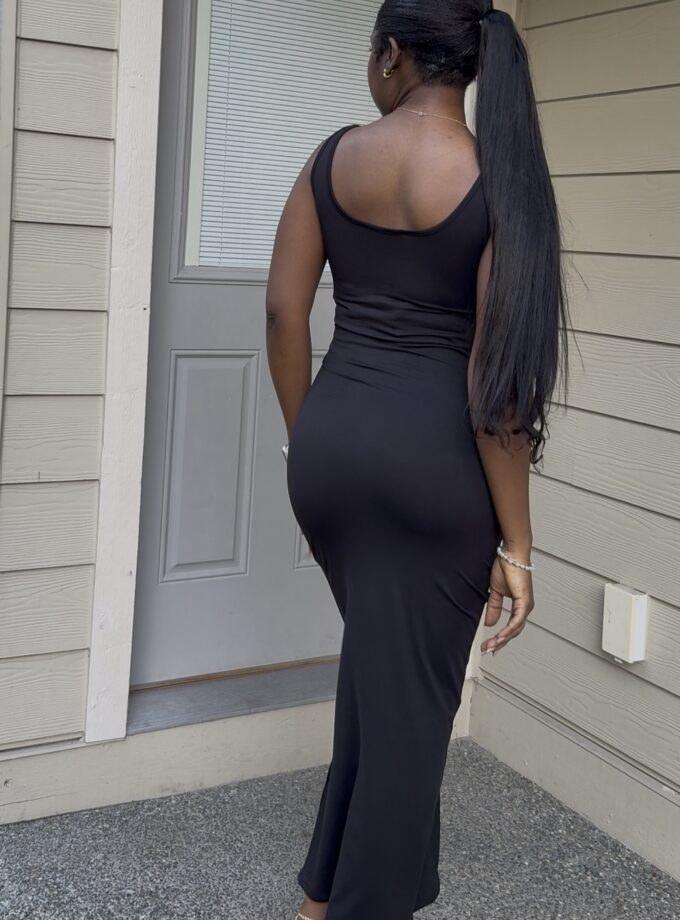 Contour Luxe Maxi Dress (Black)